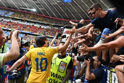 carieră - Final de drum pentru Ianis Hagi la Rangers: anunțul clubului