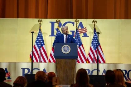 Trump amenință cu retragerea din negocierile de pace privind Ucraina. Se destramă sprijinul SUA? - Negocieri în impas:...