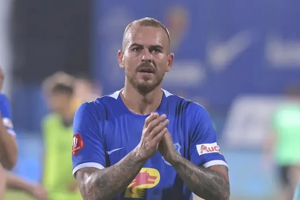 Denis Alibec transfer CSU Craiova - CSU Craiova îl vânează pe Denis Alibec: atacantul, între Farul și o posibilă mut...