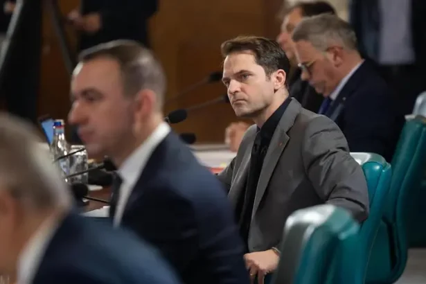 preț energie după 1 iulie - Sebastian Burduja promite stabilitate la facturile de energie: „Nu vor exploda după 1 iul...