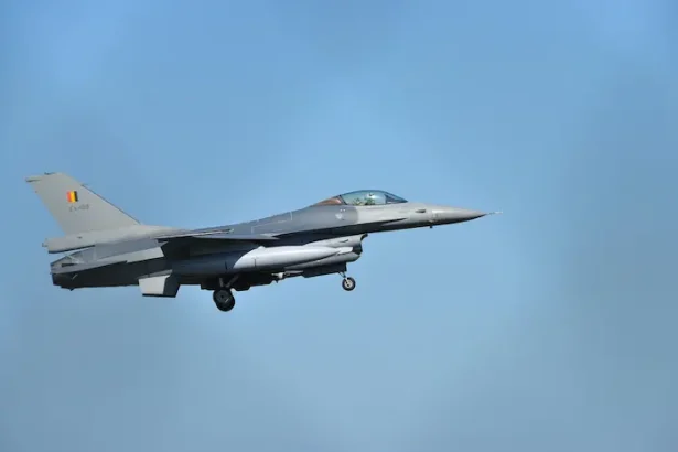 Craiova Air Show 2025 - Craiova Air Show 2025: Spectacol aviatic cu F-16 și zeci de aeronave la Zilele Craiovei