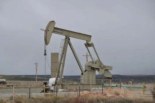 FORARE PETROL Israel Iran conflict