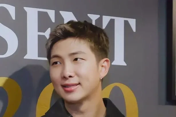 RM BTS ambasador global Samsung Art TV - RM din BTS Devine Ambasadorul Samsung Art TV: Descoperă Tehnologia 4K și Ghidul...