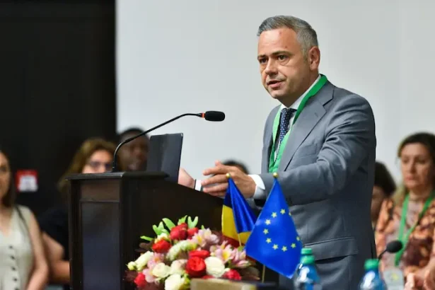 Politica Agricolă Comună și fondurile de coeziune în România. - Comisia Europeană respinsă: Politica Agricolă Comu...