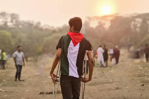 bombardarea bisericii catolice din Gaza - Israel consideră bombardarea bisericii din Gaza o eroare tragică: trei morți