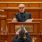 Gigi Becali critica prestația lui Dennis Politic după FCSB - Inter Escaldes 3-1 - Dennis Politic, înlocuit la pauză: r...