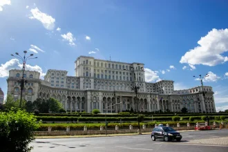 casa poporului parlament dreapta