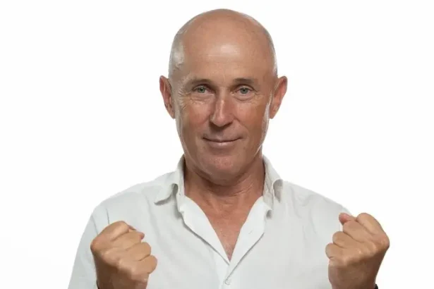 Mugur Mihăescu chirie Ilfov București - Deputatul AUR Mugur Mihăescu, surprins de diurna pentru chirie!