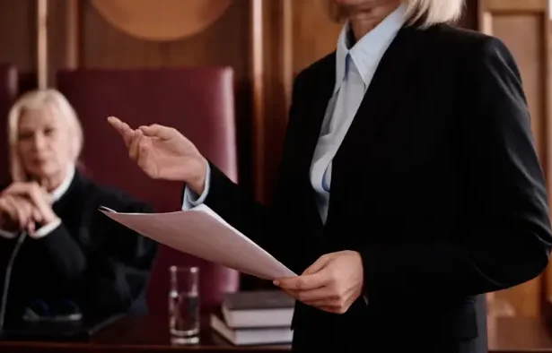 Transferul procuroarei Dida Naghiu și contestarea deciziei procurorului general. - Procuroare din Oradea, mutare discipli...