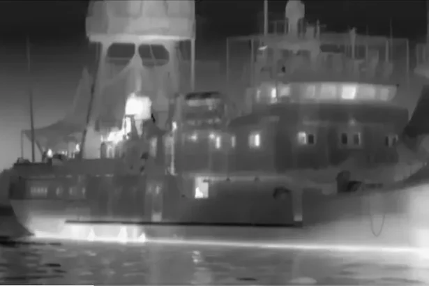 atac cu dronă navală Rusia Dunăre - Atac naval rusesc aproape de România: o navă ucraineană a fost lovită pe Dunăre