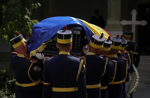 funeraliile lui Ion Iliescu - Ultima omagiere a lui Ion Iliescu: Emotionant adio la Cotroceni