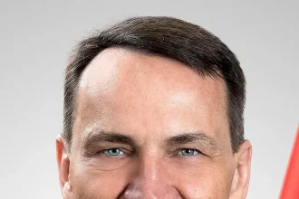 incursiunea dronelor rusești în Polonia - Rusia testează Polonia cu drone nefuncționale, avertizează ministrul de ext...