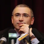 Mihail Hodorkovski și rolul său în opoziția rusă - Fostul oligarh rus Mihail Hodorkovski, acuzat că pregătește o l...
