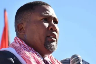 Nepotul - Nepotul lui Nelson Mandela, capturat și deportat de Israel în drum spre Gaza