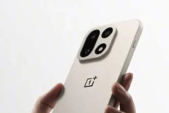 Descoperă - Descoperă designul uimitor al OnePlus 15, telefonul favorit din România!