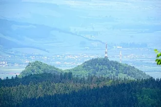 Primăria - Primăria Brașov se opune folosirii Tâmpa și Postăvaru ca branduri de bere