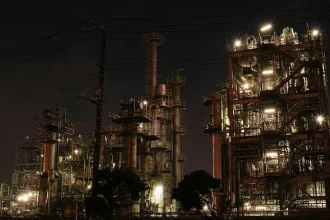 Rafinărie incendiu Riazan - Incendiu devastator la rafinăria Riazan: Atacul dronelor ucrainene șochează Rusia