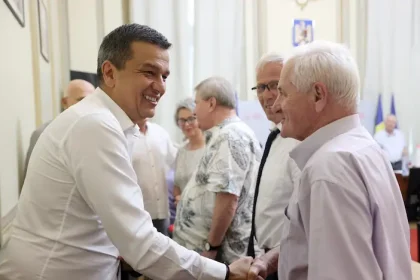 Sorin - Sorin Grindeanu avertizează: Reforma administrației înseamnă concedieri masive!