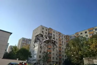 Explozie - Explozie devastatoare pe Calea Rahovei: Două etaje prăbușite într-un bloc din Sectorul 5. Locatari evacuaț...