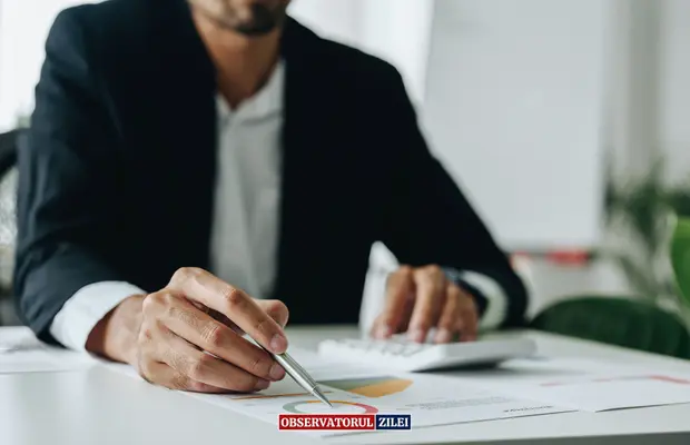 Consiliul Fiscal anunță: Deficit bugetar de 6,5% în 2026, o schimbare majoră! 1 Consiliul Fiscal deficit PIB - Consiliul Fiscal anunță: Deficit bugetar de 6,5% în 2026, o schimbare majoră!