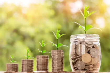 PIB România economiei - Economia României se află pe o pantă descendentă: PIB-ul scade cu 0,2%