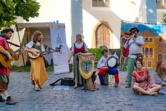 „Mica Săptămână Muzică - „Mica Săptămână de Muzică Veche” revine la București: 3 zile de spectacole care ...