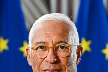 Uniunea Europeană strategie apărare - Uniunea Europeană contracarează strategia de apărare a SUA: Cetățenii europen...