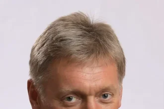 Răspuns: Comandanții armatei Rusia orașe - Comandanții ruși susțin în fața lui Putin „eliberarea” orașelor uc...