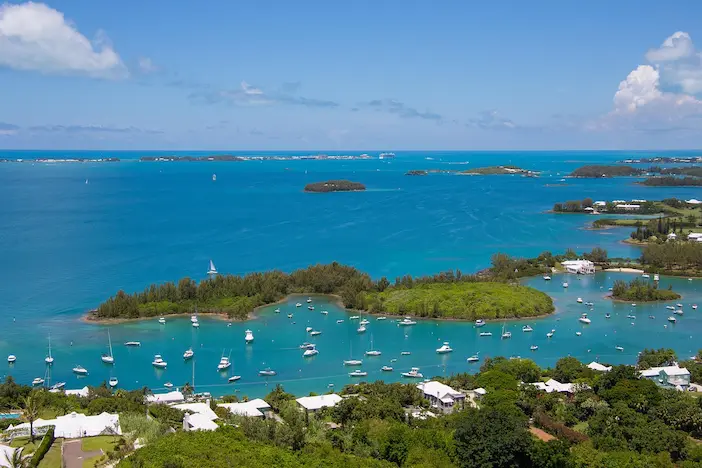 Descoperire uluitoare sub Insulele Bermude: O structură care plutește pe Pământ! 1 Bermude structură Pământ - Descoperire uluitoare sub Insulele Bermude: O structură care plutește pe Pământ!