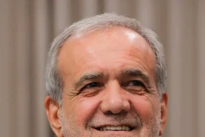 Moneda iraniană proteste Revoluție - Proteste masive în Iran: Comercianții ies în stradă după prăbușirea monedei