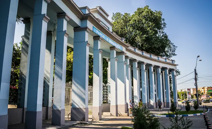 Dolj: Parcul Romanescu din Craiova se îmbogățește cu Valea Ciutelor! 1 Dolj Parcul Romanescu - Dolj: Parcul Romanescu din Craiova se îmbogățește cu Valea Ciutelor!