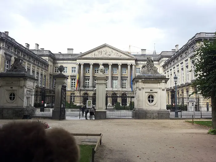 Guvernul belgian interzice angajaților utilizarea DeepSeek – Ce urmează? 1 Guvernul belgian angajați DeepSeek - Guvernul belgian interzice angajaților utilizarea DeepSeek – Ce urmează?