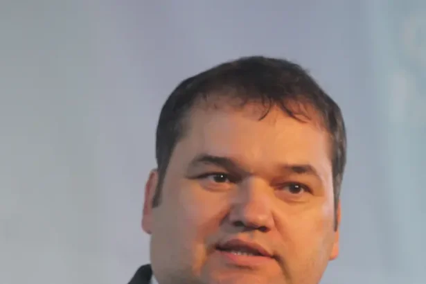 administrație publică - Cseke Attila dezvăluie reformele din Administrație: Nu se reduc posturile!