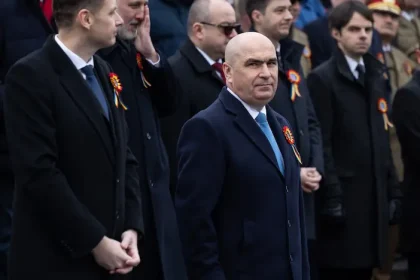 dezvoltare economică - PNL susține relansarea economică: Un pas important în dialogul național