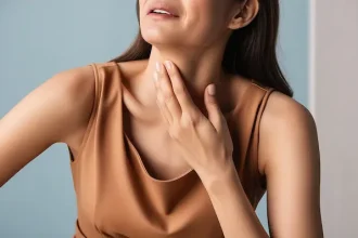 femeie durere accident